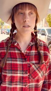 Mindy Duran's Instagram, Twitter & Facebook