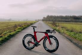 Many triathlon bikes have aero frames, where 'aero' stands for aerodynamic. Capovelo Com Bh Introduces New Aerolight Disc Time Trial Triathlon Bike