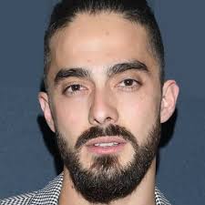 Fuera de su canal de youtube, es una modelo firmada por hego models y shock modeling. Biografia De Daniela Alfaro Edad Estatura Pack Badabun Novio Laletrade Biografias Musica Y Letras