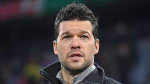 Normalerweise hält michael ballack seine kinder aus der öffentlichkeit raus. X Byaxpegdcmkm