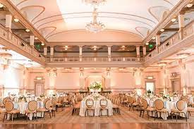 Timeless Ballroom Wedding With Classic Everything Virginia Wedding Venues Richmond Va Wedding Venues Va Wedding Venues