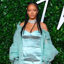 Rihanna poses for photos backstage at milk studios on october 29, 2014, in hollywood, california. Only Rihanna Could Pull Off A Pimple In Her First Selfie Of 2020 E Online