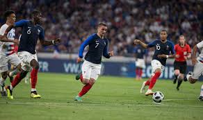 Antoine griezmann has bizarrely blamed playing in front of fans and the weather for france's shock draw with hungary. World Cup 2018 France Vs Australia Will Antoine Griezmann Start Full Lineups Revealed Football Sport Express Co Uk
