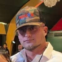 Noah Burger's Instagram, Twitter & Facebook