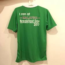 Each cup of milo® has the natural goodness of malt barley, milk, cocoa, 6 vitamins and 3 minerals, plus only ~1 teaspoon of added sugar. Running Shirt Milo Malaysia Breakfast Day 2017 Sports Athletic Sports Clothing On Carousell