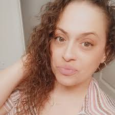 Trisha Buckingham's Instagram, Twitter & Facebook