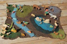 Anleitung zum teppich selber machen wir klären auf so gelingt ihnen ein diy teppich für zu hause inklusive videoanleitung & ratgeber Einen Spielteppich Filzen Utas Gluck