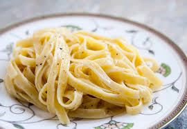 Fettuccine Alfredo Classic And Creamy Simplyrecipes Com Recipe Fettuccine Alfredo Fettuccine Alfredo Recipes Alfredo Recipe