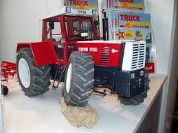 Modelltruck Steyr 8180 Traktoren Traktor Hutte Im Wald