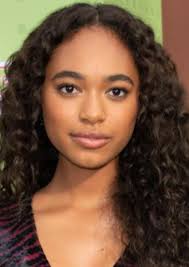 Fan Casting Chandler Kinney as Sadie Grace Waters in Little White Lies