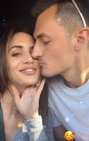With his father john by his side, notorious tennis bad boy bernard tomic has sat down for an exclusive interview with 60 minutes reporter allison langdon in. Bernard Tomic Appears On Onlyfans Alongside Model Girlfriend Vanessa Sierra 7news Com Au