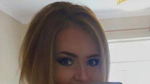 19-year-old posts inspiring selfie showing stoma bag