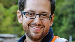 Turn your whole garden into a real-life bat signal