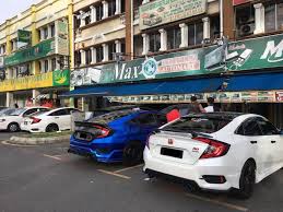 Peralatan ini tidak pernah 'tidak sah' dan ia boleh dijual di pasaran walaupun di kedai serbaneka, sedangkan jelas ia amat berbahaya jika digunakan pemandu kenderaan. Sr Max Automart Carkaki My