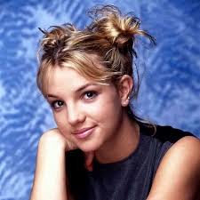 There are many iconic 90s hairstyles to choose from, so you can be fly no matter what type of hair you have. 40 Of The Greatest 90s Hairstyles Trending Back In 2021