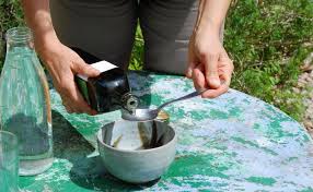 Pourquoi Utiliser Du Savon Noir Et De L Eau De Javel En Jardinage Univers Jardin