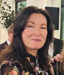 Tracey Lawler's Instagram, Twitter & Facebook