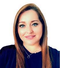 Penny Bergeron's Instagram, Twitter & Facebook