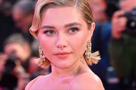 Florence Pugh reveló: “Querían que cambiara mi peso, la forma de mi cara y  mis cejas”