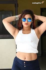Gunnjan Aras Photos - Malayalam Actress photos, images, gallery, stills and  clips - IndiaGlitz.com