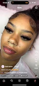 Lash artist at Nails 2, specializing in various lash services