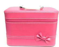 From £24.15 £34.50 up to 30% off. Faces Canada Cosmetics Makeup Vanity Box Price In India Buy Faces Canada Cosmetics Makeup Vanity Box Online At Flipkart Com