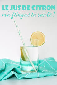 Le Jus De Citron M A Flingue La Sante Voici Ce Qu On Ne Nous A Jamais Dit Citron Sante Jus De Citron Boire Du Citron