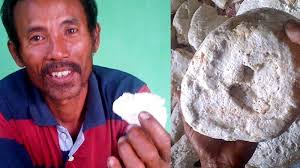 Elang merupakan jenis burung dengan ukuran terbesar dibanding semua jenis burung yang ada di dunia. 200 Kilogram Muntahan Paus Yang Ditemukan Nelayan Ini Berkaitan Dengan 10 Paus Sperma Di Aceh Halaman All Serambi Indonesia