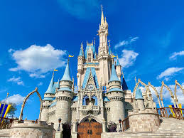 El castell de la ventafocs (ca); Disney World Announces Makeover For Cinderella Castle Laughingplace Com