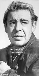 400 Lon Chaney Jr Photos & High Res Pictures