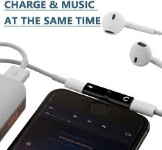 Best 2 In 1 Lightning Splitter Adapter For Iphone 7 8 And X Nerd Techy