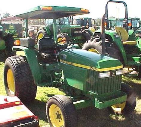 John Deere 1070 Tractor