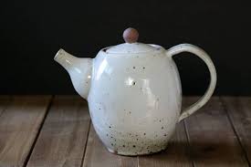 White Speckled Teapot With Infuser Handmade Ceramic Teapot Pottery Teapot By Masamisceramics On Etsy Tea Pots Pottery Teapots Ceramic Teapots