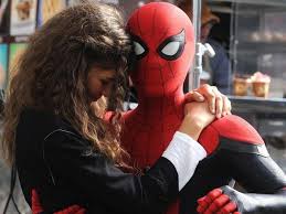 We would like to show you a description here but the site won't allow us. Marvel Traume Werden Wahr Tom Holland Und Zendaya Sind Das Paar Des Jahres Gq Germany