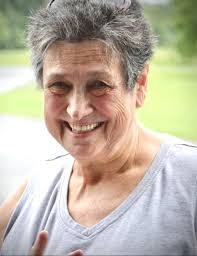 Amy Cowles's Instagram, Twitter & Facebook