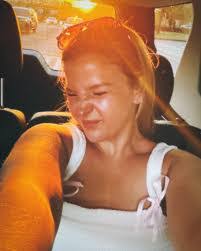 Alaina Fox's Instagram, Twitter & Facebook