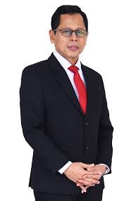 Penyebaran penduduk dan perkembangan kebudayaan minangkabau, menurut tambo yang sesuai dengan suriah landar yang dapat dilihat, bermula dari pariangan padang panjang yang menjadi tampuak alam minang kabau. Invest Ns Negeri Sembilan