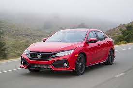 The latest honda civic is a real departure, with unique styling in the family hatchback class and lots of desirable talents. 2018 Honda Civic Hatchback Test Drive Review Cargurus