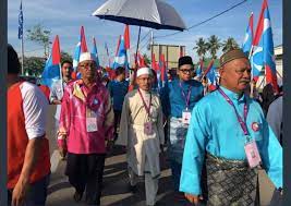 Tahniah kepada sahabat kami dato ir wan nazari wan jusoh yang akan bertanding parlimen besut. Sekitar Penamaan Calon Pru14 Dan Calon Menang Tanpa Bertanding Denaihati