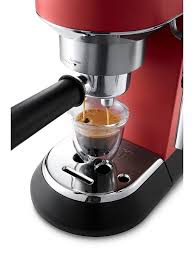Only having ground my own coffee once before, i wasn't really sure what to expect and how it would be any different than just a grinder with an on/off switch. Delonghi Dedica Pump Coffee Machine Red Very Co Uk