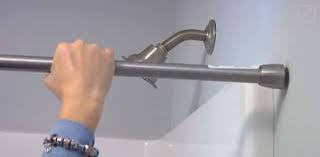 Elles étaient sur la tringle à rideau. 27 Facons Astucieuses D Utiliser Les Tringles A Rideaux Extensibles