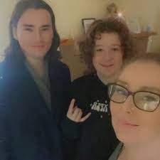 Jasmine Ryan's Instagram, Twitter & Facebook