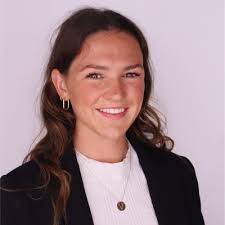 Last summer, I had the privilege of working at Of the Sea, a boutique and  permanent jewelry shop