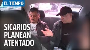 Sicario tells the story of an idealistic fbi agent names kate (blunt), who is enlisted by an elected government task force to aid in the escalating war against first and foremost, sicario breathes new life into contemporary cinematography, as produced by no less than the great roger deakins. Exclusiva El Video De Dos Sicarios Planeando Atentado Contra Zar Esmeraldero El Tiempo Youtube