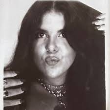 Annie (@annie.rivera)