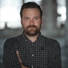 Chris Isler's Instagram, Twitter & Facebook