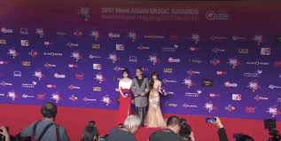 2017 mama, for the first time since 1999, will be held at more than one country for one day. Live Watch The 2017 Mama Red Carpet In Hong Kong Mnet Asian Music Awards Entertainment News Music Awards