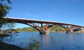 The bridge was named after glenn jackson because of his service for the. Sellwood Bridge Wikipedia