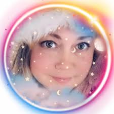 waves with third arm* 😂 Shared with love from Karen Salmansohn