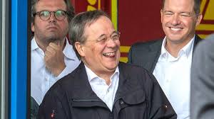 Jun 14, 2021 · armin laschet is the cdu's candidate to succeed angela merkel as chancellor after september's elections in germany. Armin Laschet Entschuldigung Fur Lachen Video Sorgt Fur Kritik Waz De
